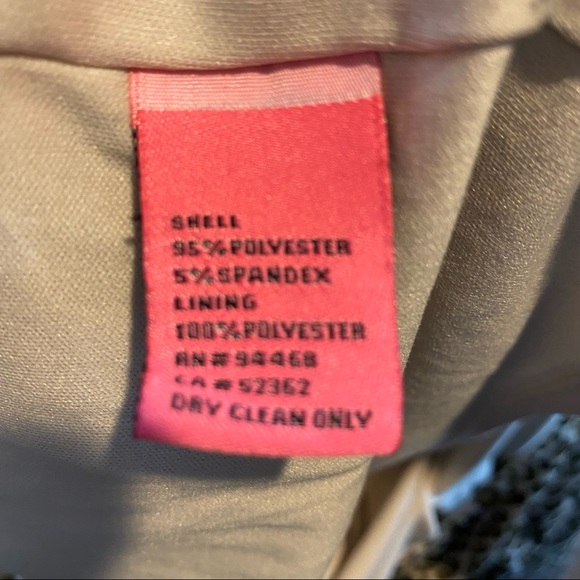 BETSEY JOHNSON Women’s Size 12 Dress Animal Leopard Stretch Sleeveless Lined - Picture 13 of 13